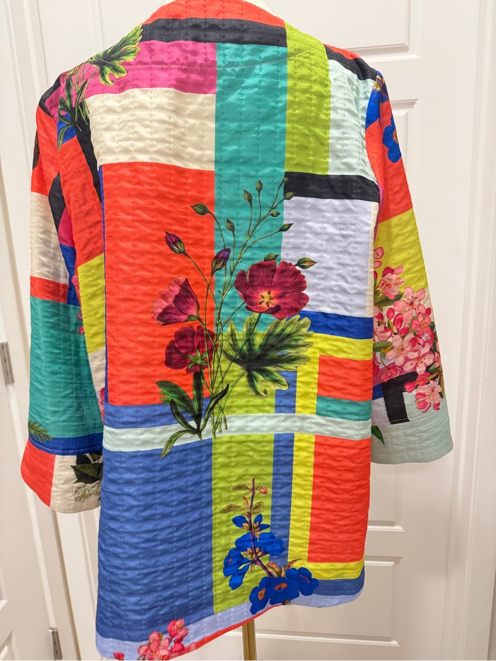 IC Collection Multi Print Lightweight Jacket - Picture 9 of 12